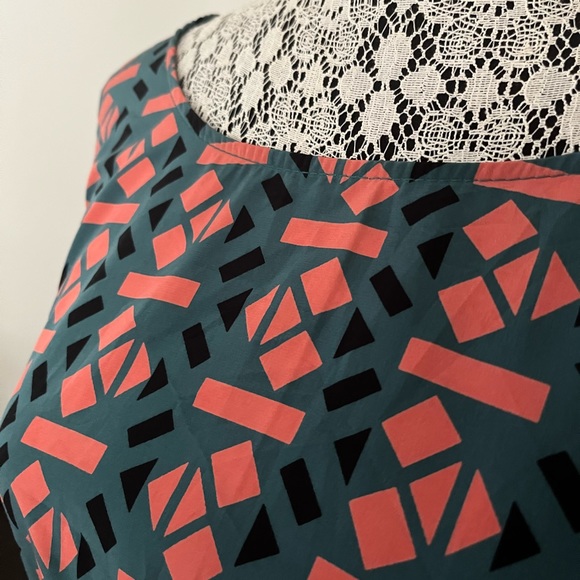 Soprano Retro-Style Geometric Dress - Picture 2 of 5